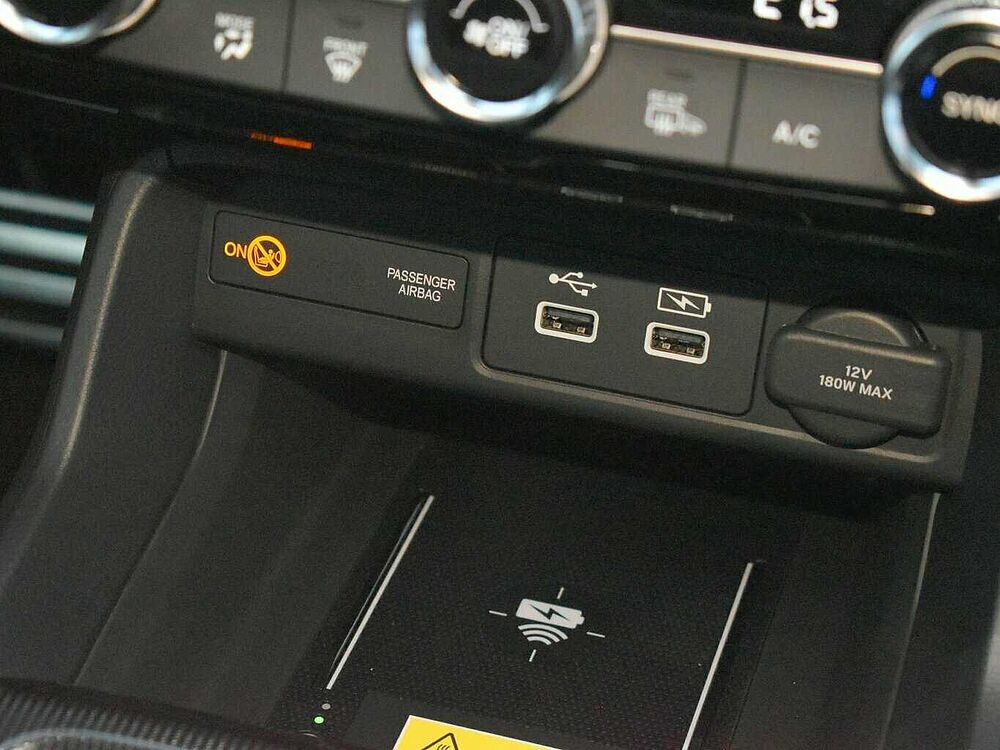 Honda Civic e: HEV Sport. .. Sport