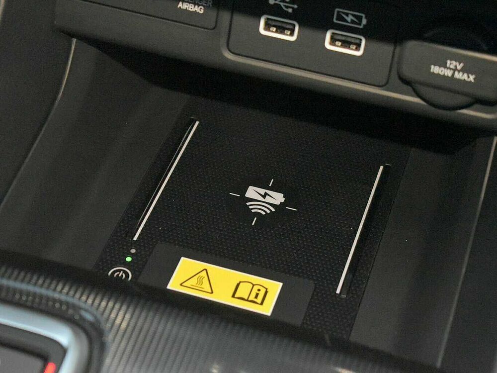 Honda Civic e: HEV Sport. .. Sport