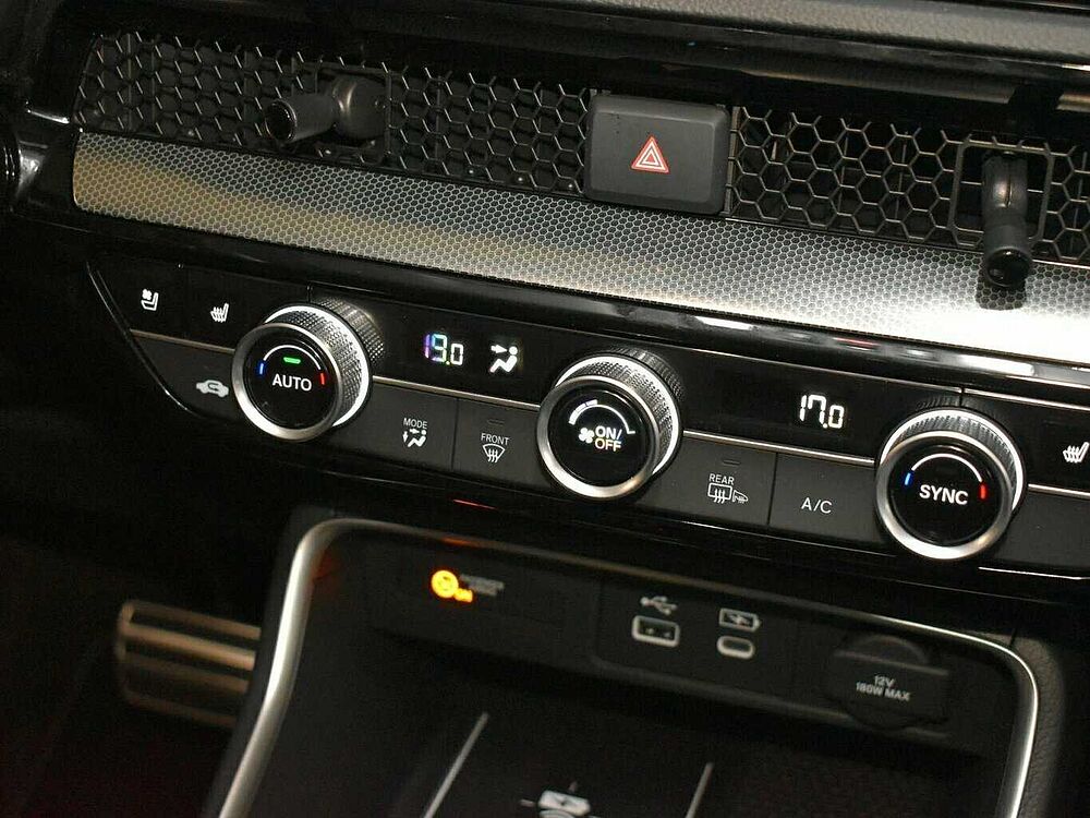 Honda CR-V e: PHEV Advance Tech 2WD. ..