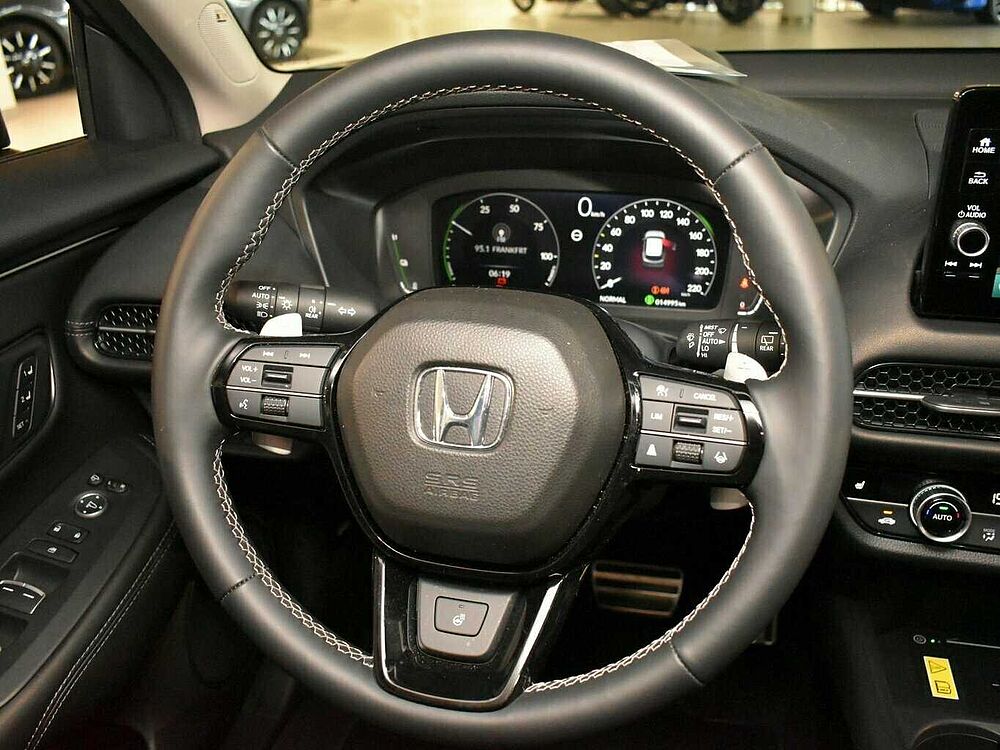 Honda ZR-V e: HEV Advance. .. Advance