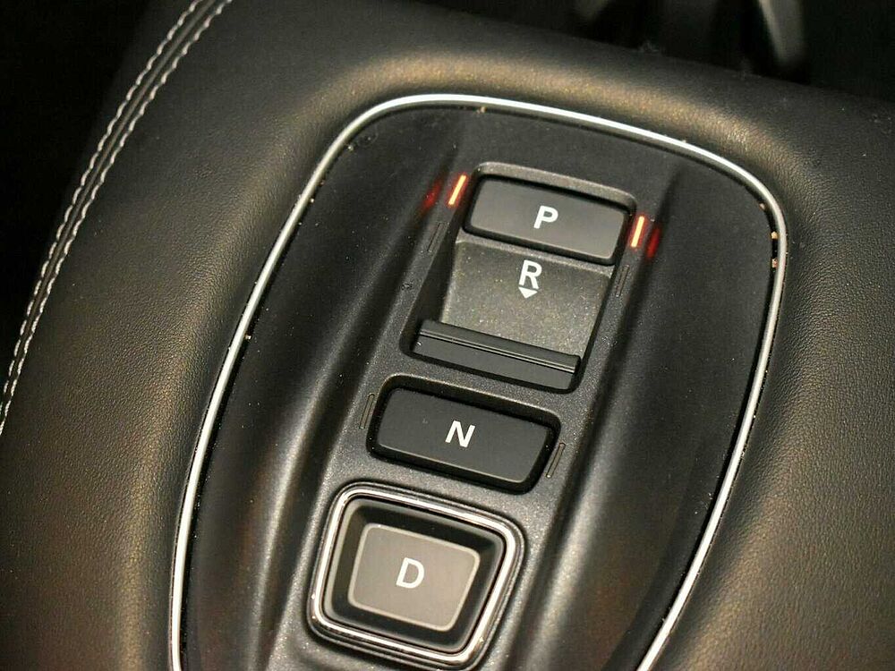 Honda ZR-V e: HEV Advance. .. Advance