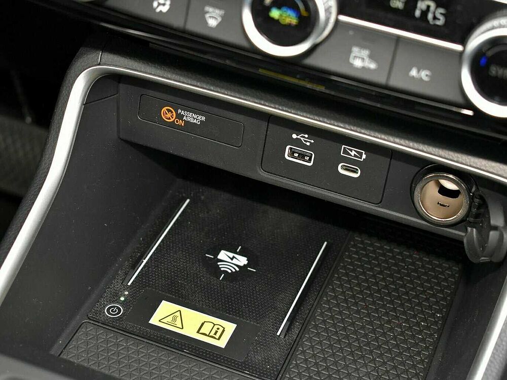 Honda CR-V e: HEV Elegance AWD. ..