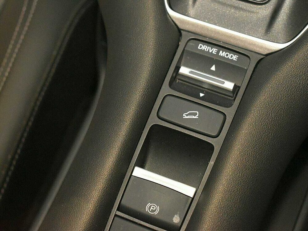 Honda ZR-V e: HEV Advance. .. Advance