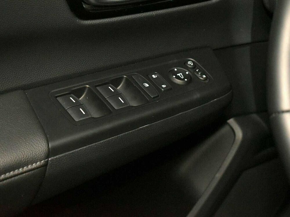 Honda CR-V e: HEV Elegance 2WD. ..