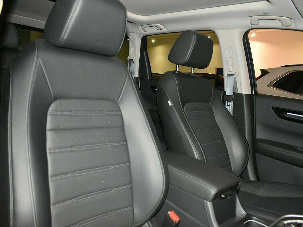 Honda CR-V e: HEV Elegance 2WD. ..