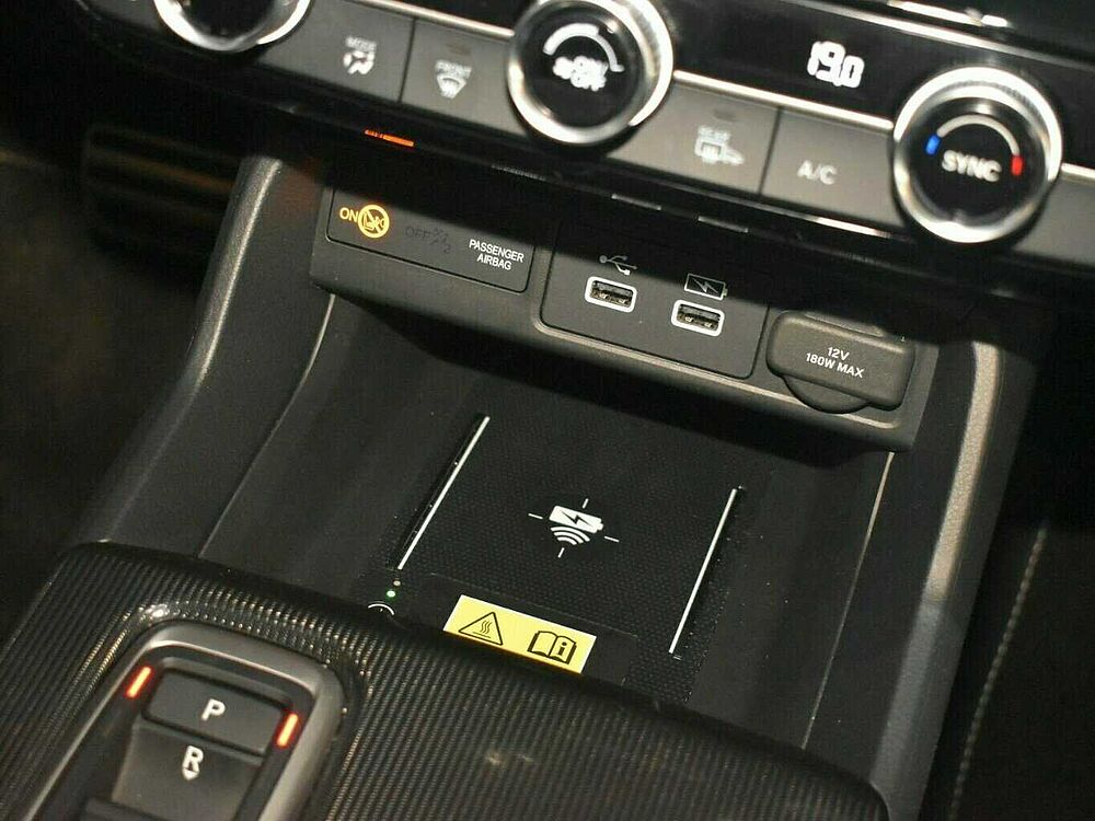 Honda Civic e: HEV Sport. .. Sport