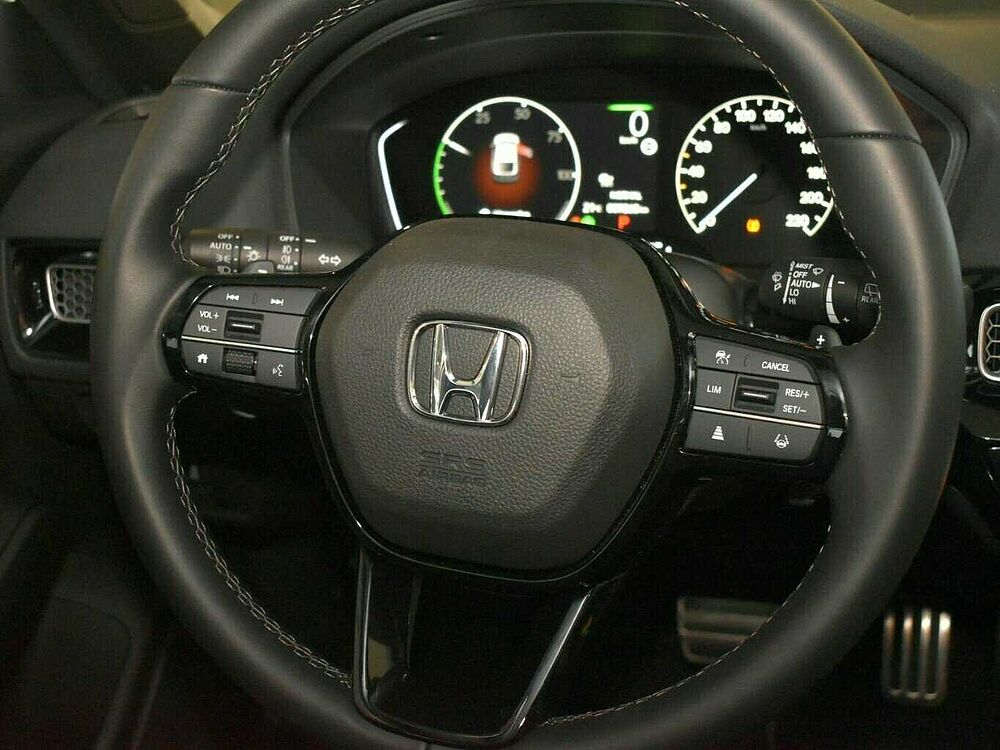 Honda Civic e: HEV Sport. .. Sport
