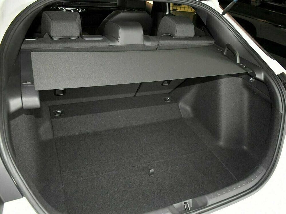 Honda Civic e: HEV Sport. .. Sport