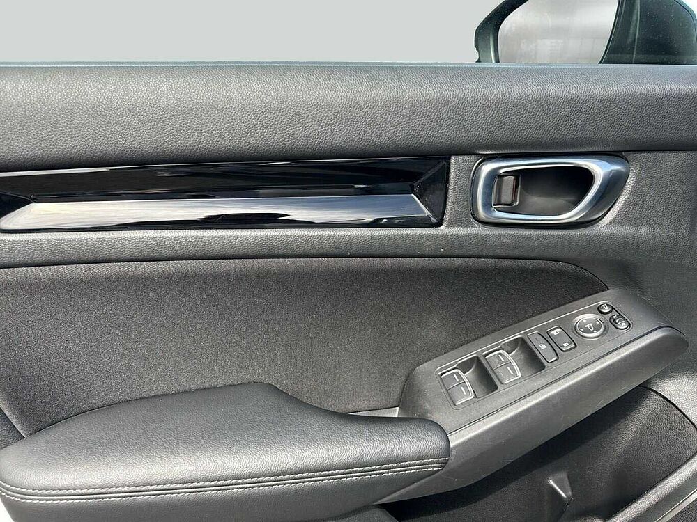 Honda Civic e: HEV Sport. .. Sport