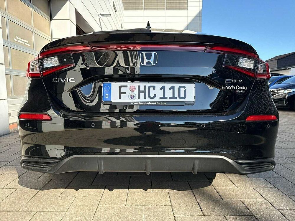 Honda Civic e: HEV Sport. .. Sport