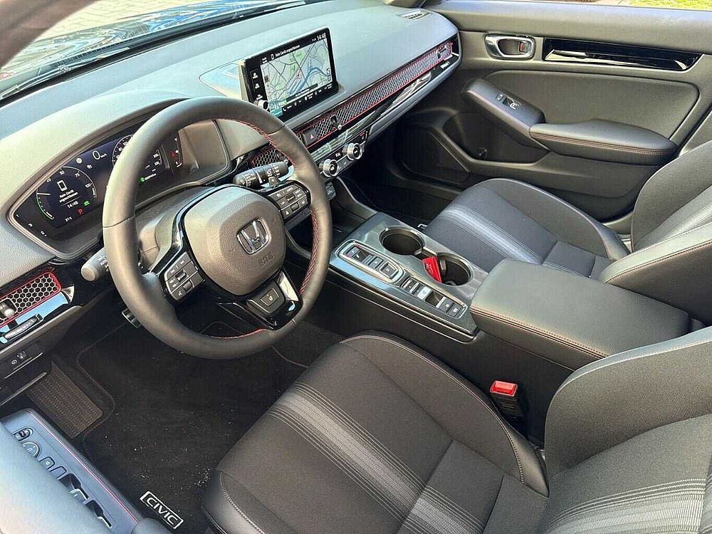 Honda Civic e: HEV Sport. .. Sport