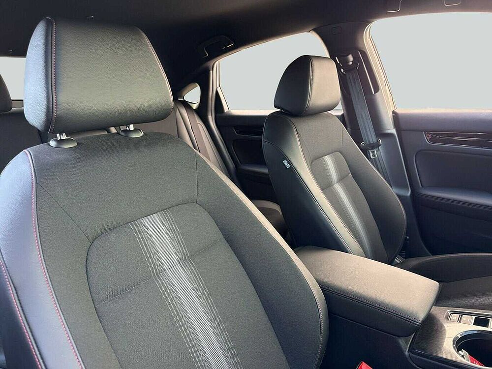 Honda Civic e: HEV Sport. .. Sport