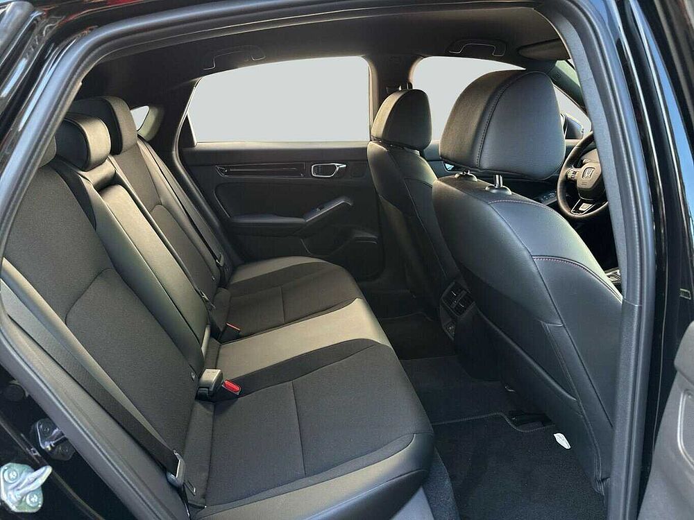 Honda Civic e: HEV Sport. .. Sport