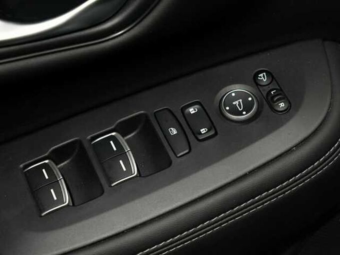 Honda ZR-V e:HEV Elegance... Elegance