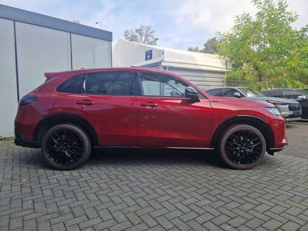 Honda ZR-V e: HEV Advance/20Zoll/Black Emblem/Spoiler