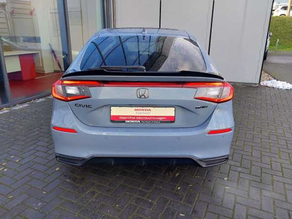Honda Civic 2,0 e: HEV Advance Sport+Ilumination