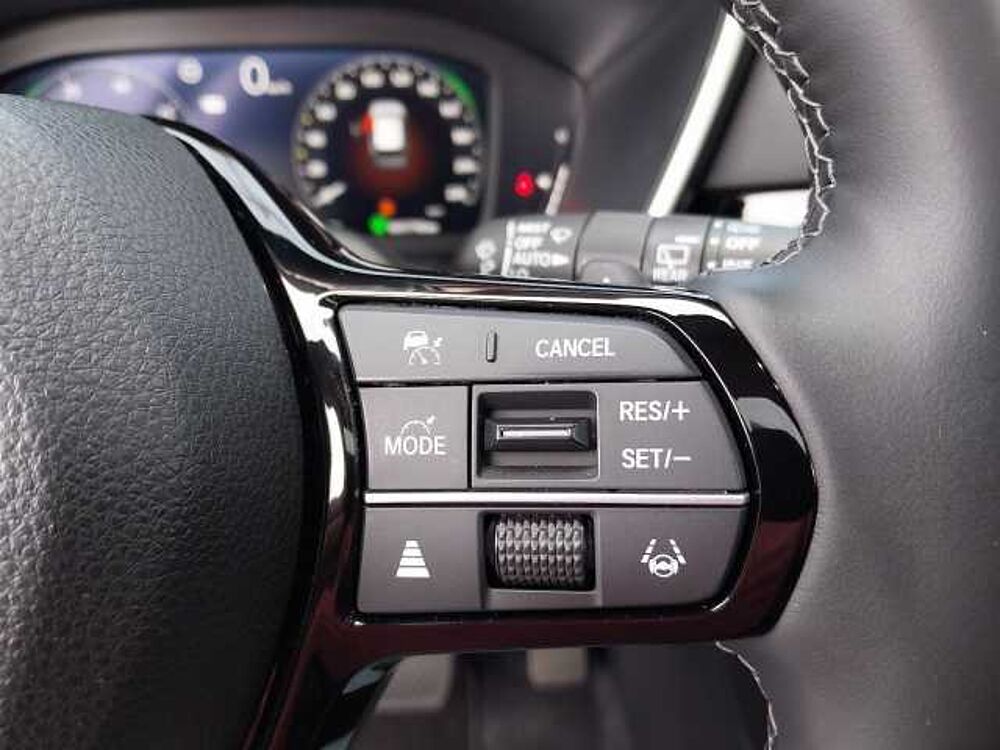 Honda CR-V 2,0 e: HEV Elegance AWD Navi/LED/Kamera