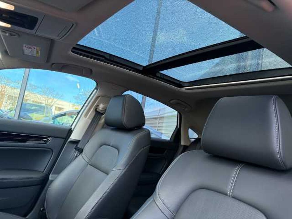 Honda Civic 2,0 e: HEV Advance Navi/LED/Kamera