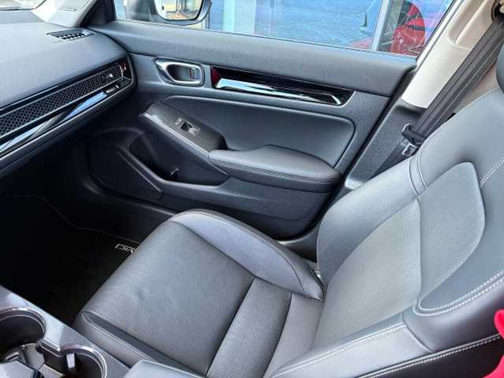 Honda Civic 2,0 e: HEV Advance Navi/LED/Kamera