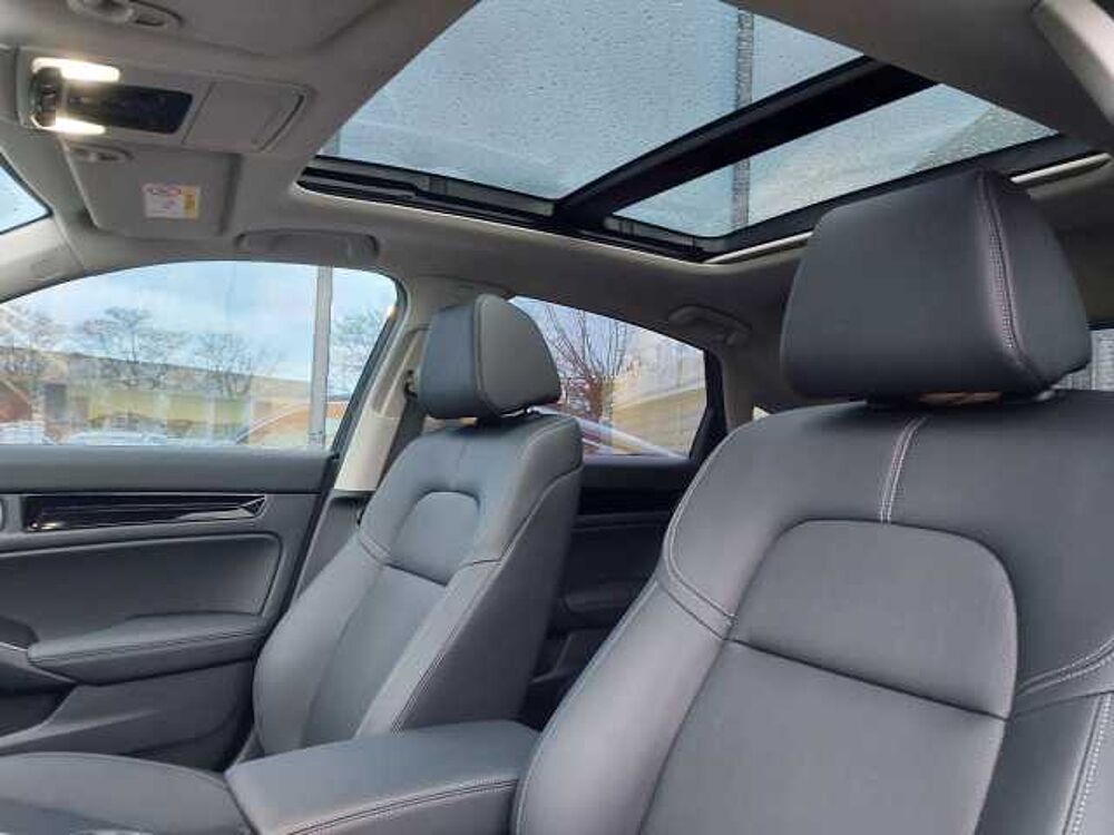 Honda Civic 2,0 e: HEV Advance Navi/LED/Kamera