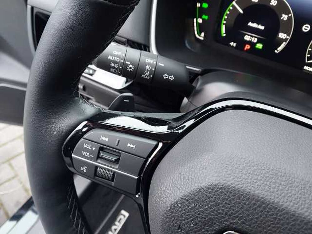 Honda Civic 2,0 e: HEV Advance Navi/LED/Kamera