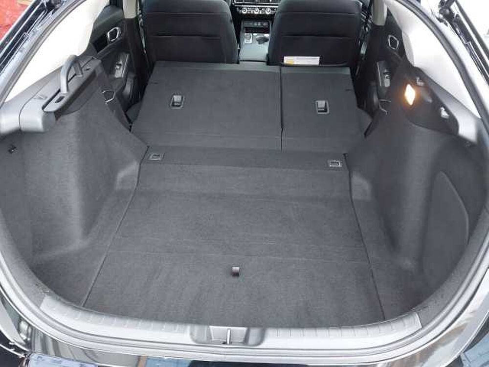 Honda Civic 2,0 e: HEV Advance Navi/LED/Kamera