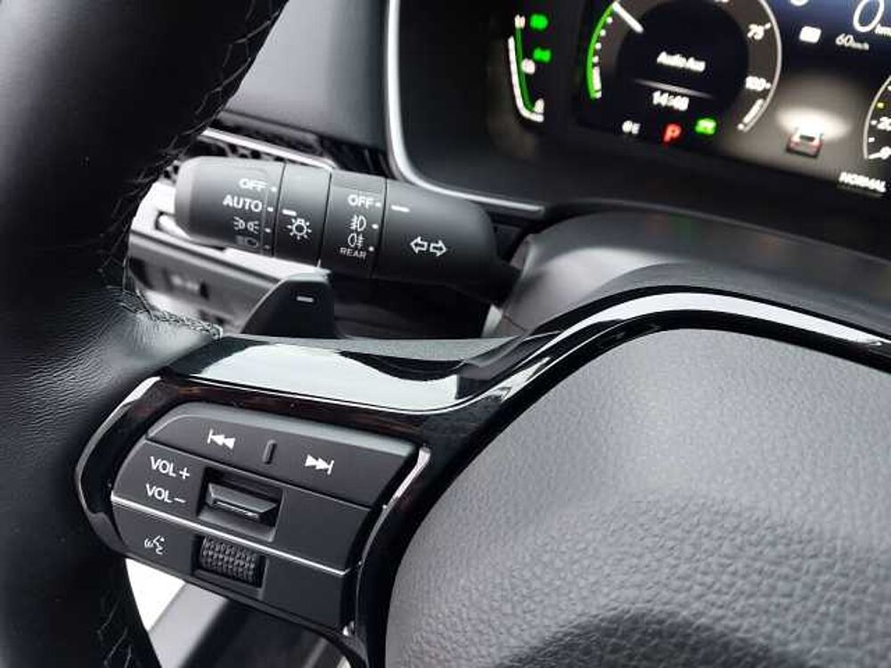 Honda Civic 2,0 e: HEV Advance Navi/LED/Kamera