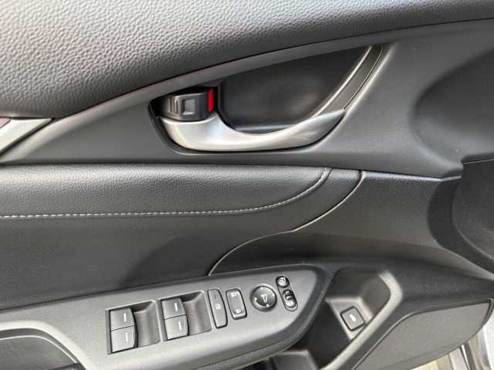 Honda Civic Lim. 4-trg. 1.5 Executive Navi/LED/AHK