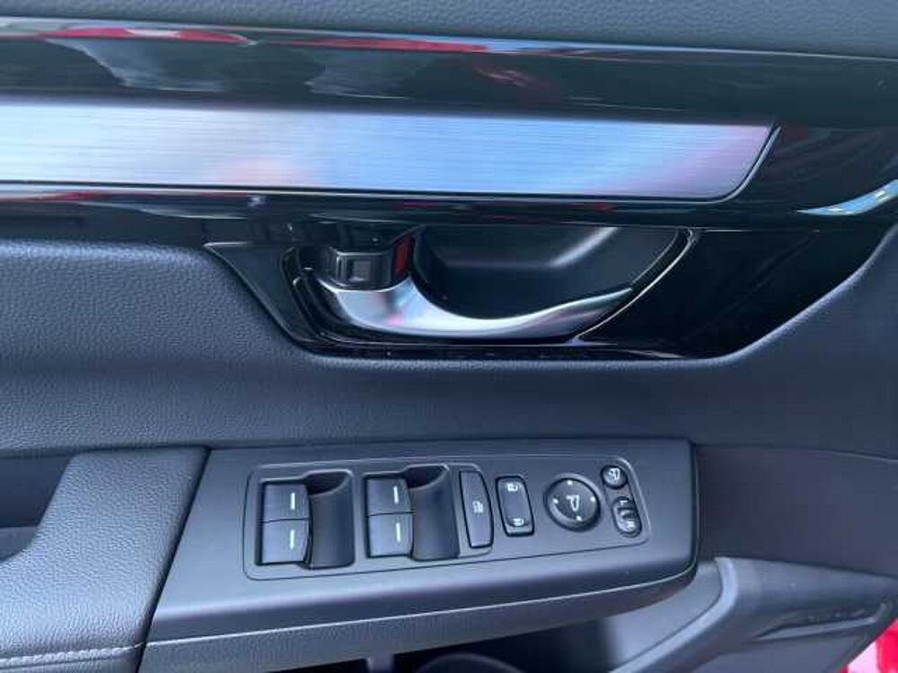 Honda CR-V 2,0 e: HEV Elegance AWD Navi/LED/Kamera