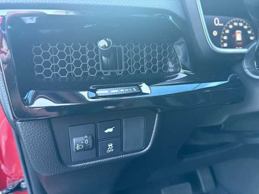 Honda CR-V 2,0 e: HEV Elegance AWD Navi/LED/Kamera