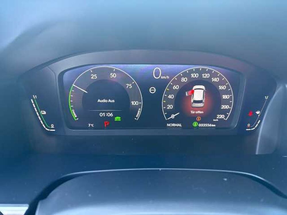 Honda CR-V 2,0 e: HEV Elegance AWD Navi/LED/Kamera