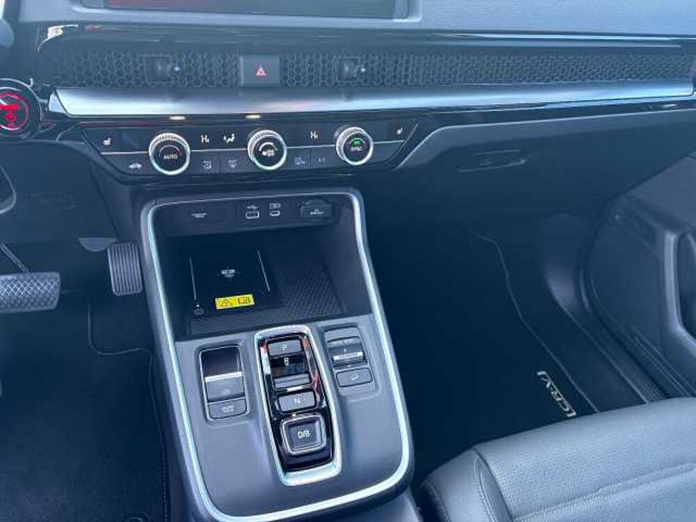 Honda CR-V 2,0 e: HEV Elegance AWD Navi/LED/Kamera