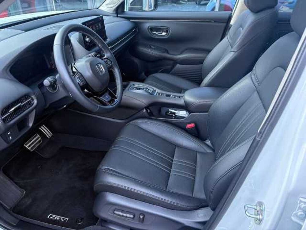 Honda ZR-V 2,0 e: HEV Advance AHK/Illumination/Black