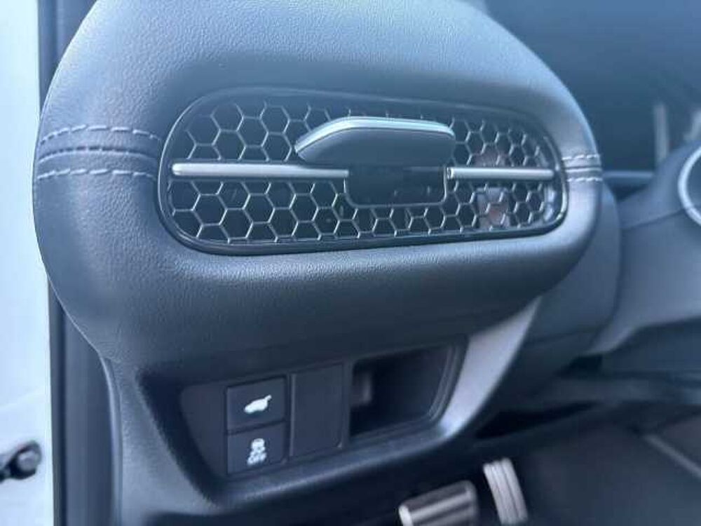 Honda ZR-V 2,0 e: HEV Advance AHK/Illumination/Black