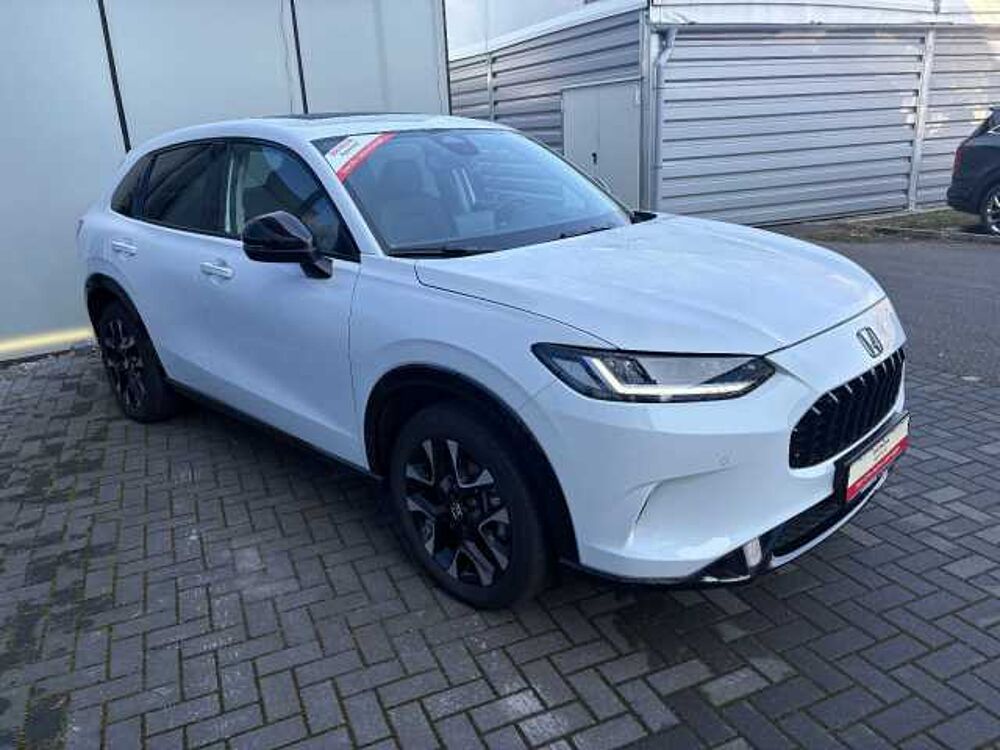 Honda ZR-V 2,0 e: HEV Advance AHK/Illumination/Black