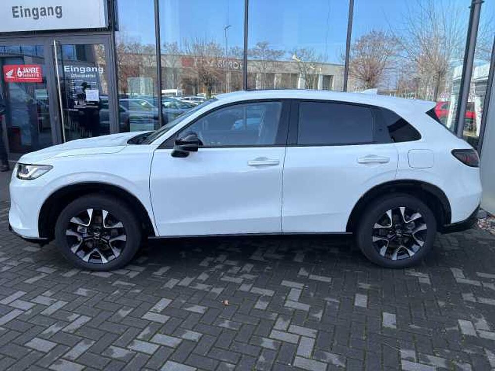 Honda ZR-V 2,0 e: HEV Advance AHK/Illumination/Black