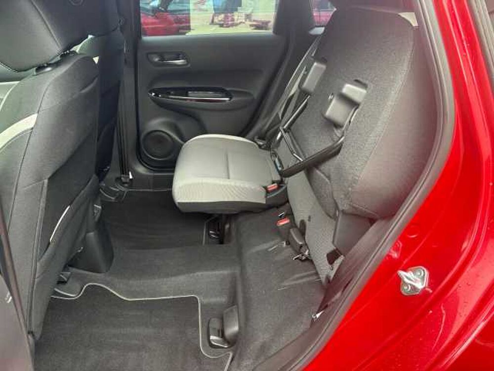 Honda Jazz 1.5 i-MMD Hyb. Crosstar Executive Navi/LED