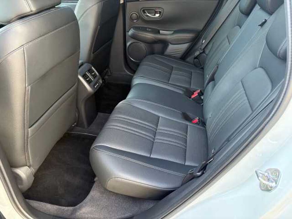 Honda ZR-V 2,0 e: HEV Advance Navi/LED/HUD/Bose