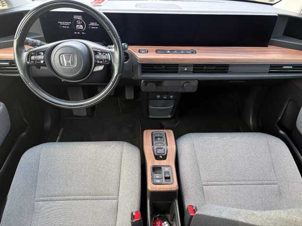 Honda e Advance 17' Navi/LED/WKR