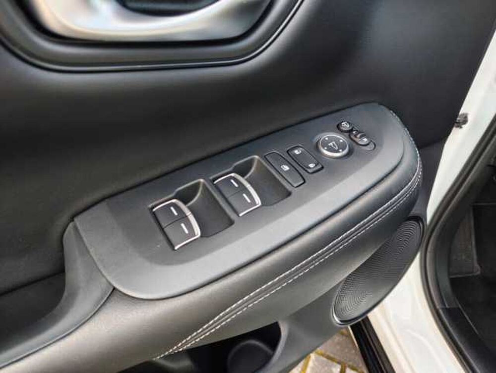 Honda ZR-V 2,0 e: HEV Sport Navi/LED/Kamera