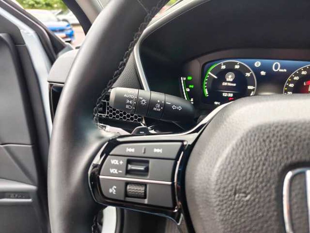Honda CR-V 2,0 e: HEV Elegance 2WD Navi/LED/Kamera