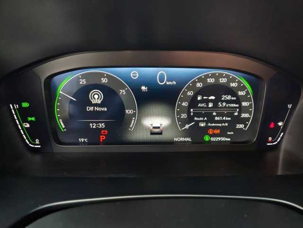 Honda CR-V 2,0 e: HEV Elegance 2WD Navi/LED/Kamera