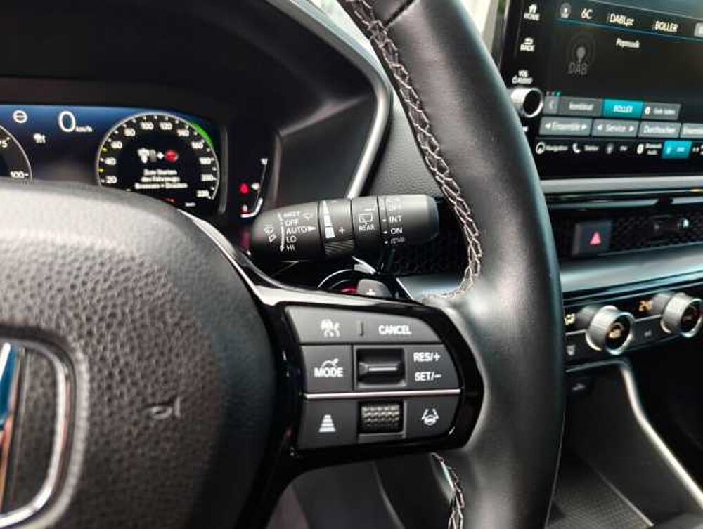 Honda CR-V 2,0 e: HEV Elegance 2WD Navi/LED/Kamera