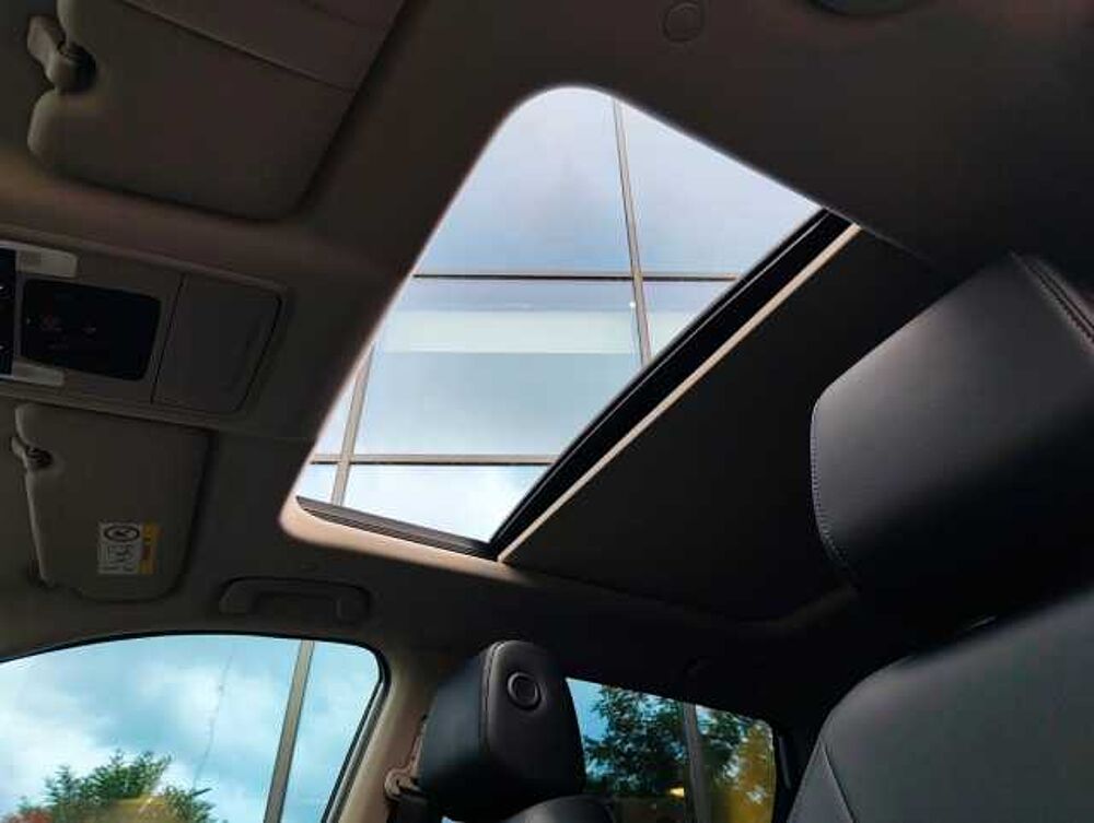 Honda CR-V 2,0 e: HEV Elegance 2WD Navi/LED/Kamera