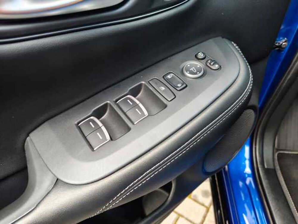 Honda ZR-V 2,0 e: HEV Advance Navi/LED/Kamera