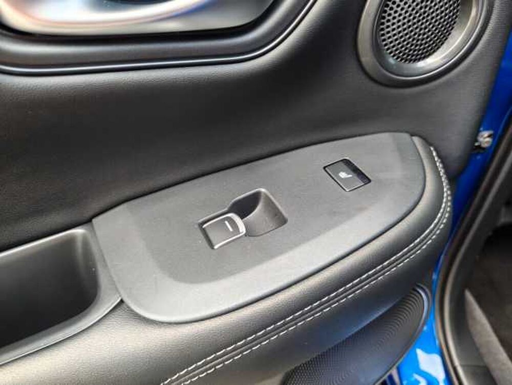 Honda ZR-V 2,0 e: HEV Advance Navi/LED/Kamera