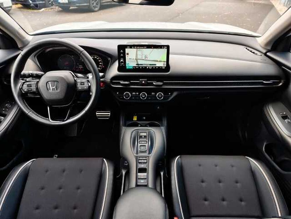 Honda ZR-V 2,0 e: HEV Sport NaviLED/BlackEmblem
