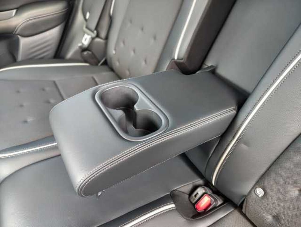 Honda ZR-V 2,0 e: HEV Sport NaviLED/BlackEmblem