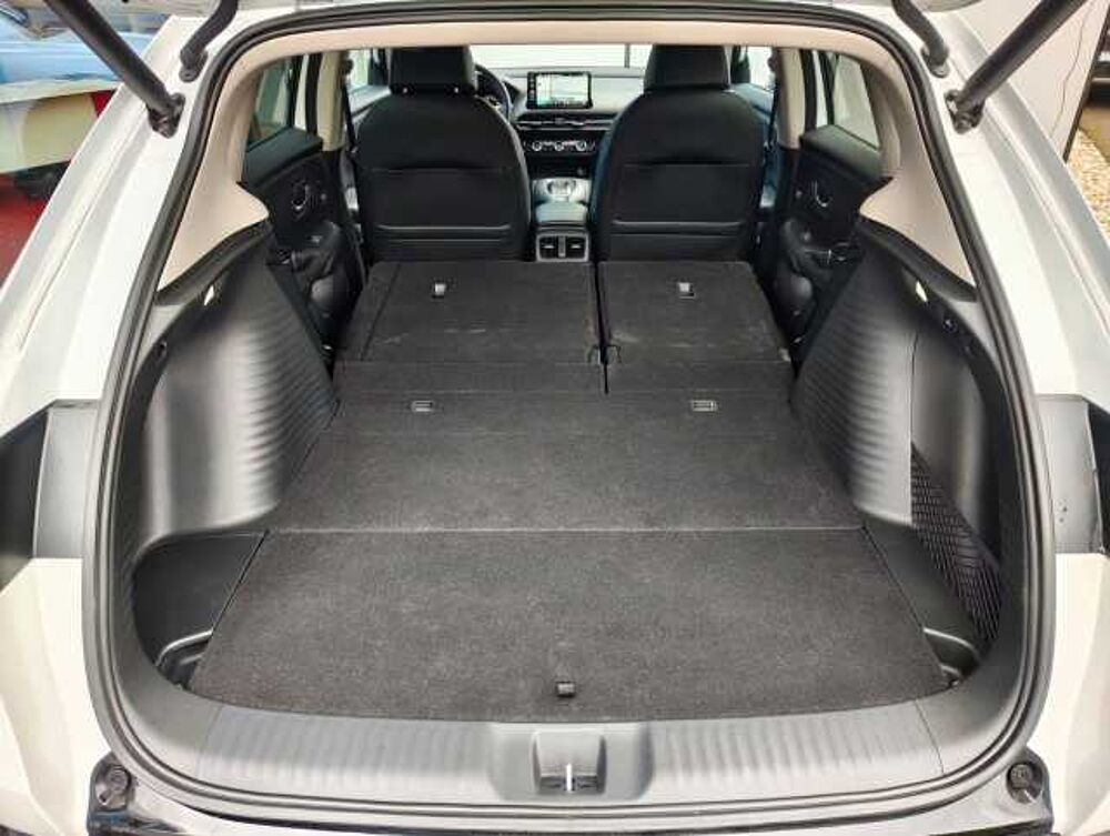 Honda ZR-V 2,0 e: HEV Sport NaviLED/BlackEmblem