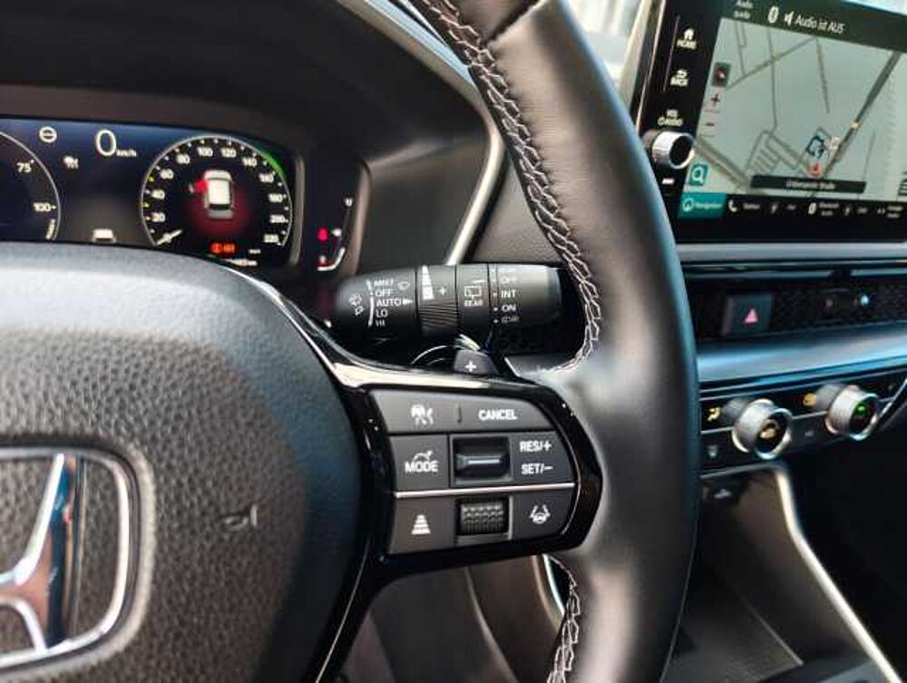 Honda CR-V 2.0 e: HEV Elegance 2WD Navi/LED/Kamera